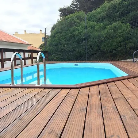 Διαμέρισμα Serene Waterfront